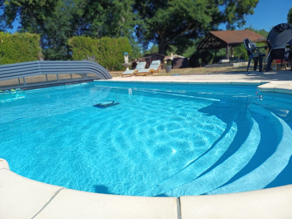 Aire camping-car  Clotte (17360) - Photo 1